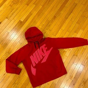 Nike Pullover Hoodie(Red Tag)